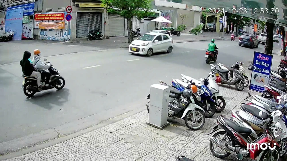 "Lắp Đặt Camera Wifi Tại Dĩ An - Giải Pháp An Ninh Tối Ưu Cho Gia Đình Và Doanh Nghiệp"