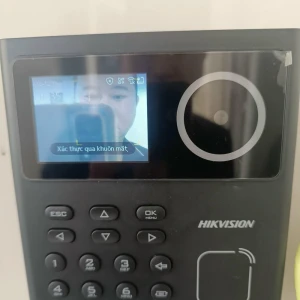 Máy Chấm Công Khuôn Mặt Hikvision DS-K1T9320MFWX - Kết Nối Wifi